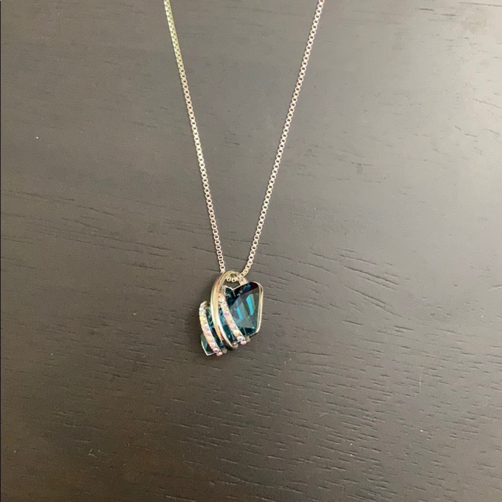 Leafael Sapphire Necklace
